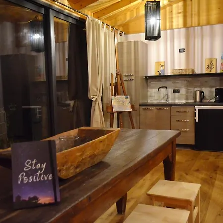 3 Bedrooms House With Sea View Furnished Garden And Wifi At 別荘 ボルディゲーラ