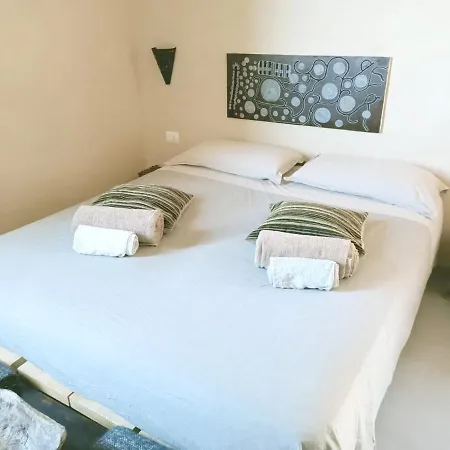 3 Bedrooms House With Sea View Furnished Garden And Wifi At Bordighera